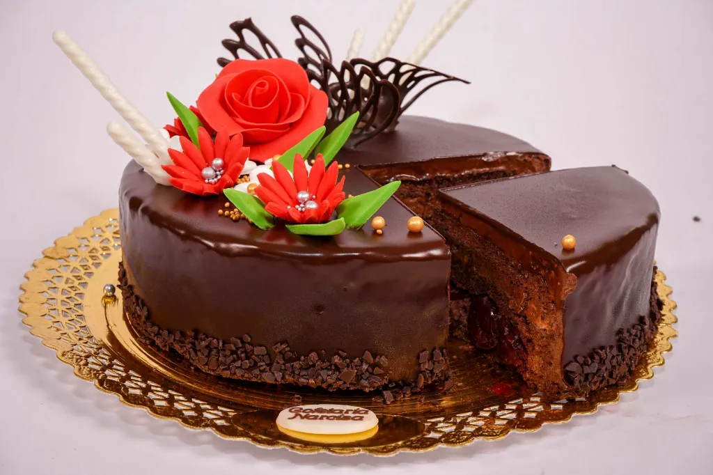 tort-ciocolata-3.webp