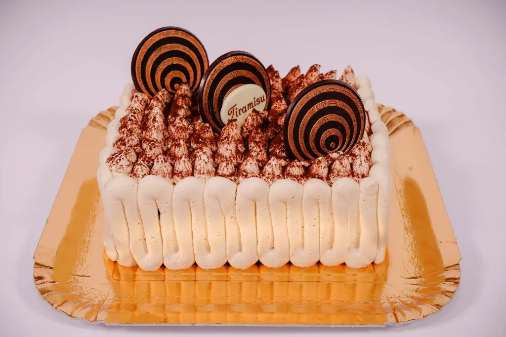 tort-tiramisu-1.webp