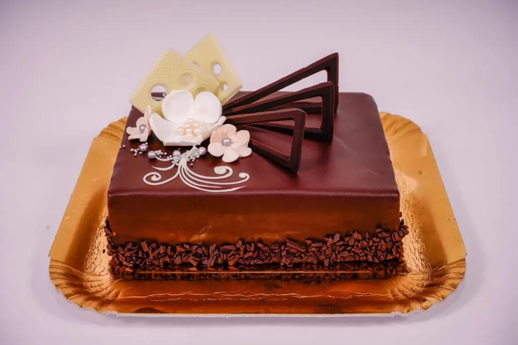 Tort Amaretto